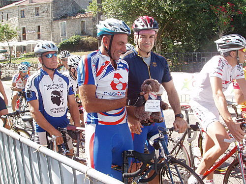photo de la course de San Gavinu di Carbini du mois d'aout 2008 sous l'oeil de Laurent Benezech Jo Zef le coach me conseil!!!
