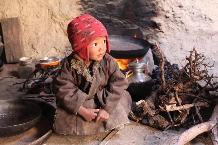 Quand les hommes font la guerre les enfants pensent: Quand je serai grand je ne veux pas être un homme!