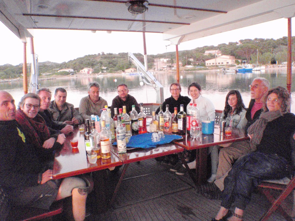 Briefing autour d'un verre.