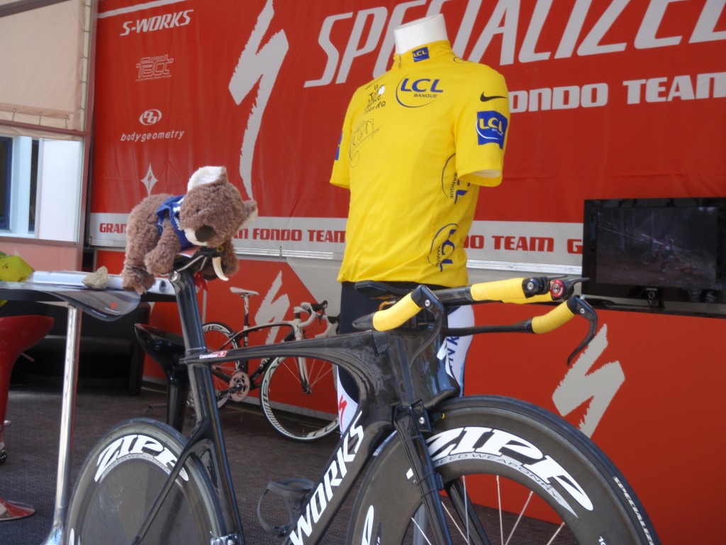 A moi le maillot jaune en contre la montre...