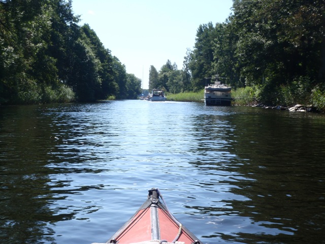 Le canal de Väddö, un air de celui du midi...