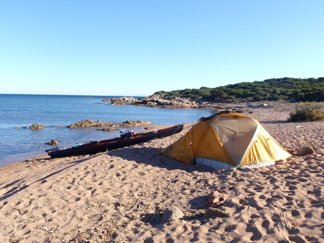 Bivouac dans ma commune de Bonifacio, j'ai du mal à y croire!